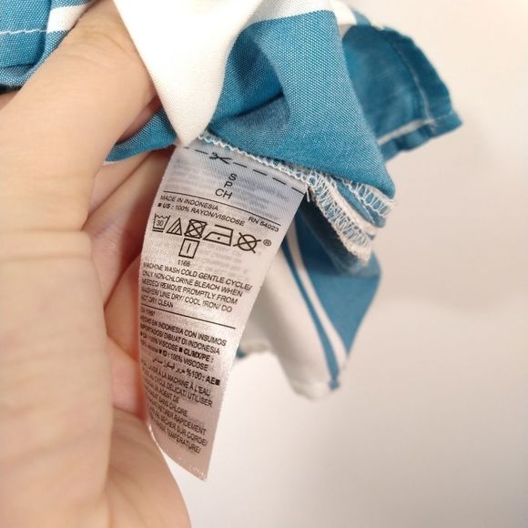 Old Navy Blue and White Striped Ruffled Camisole S - Picture 5 of 6